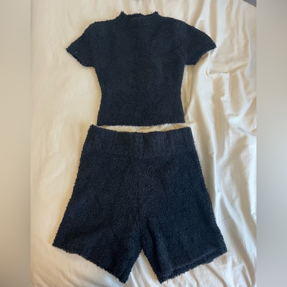 SKIMS Other - SKIMS Cozy Knit Cropped Set Size S/M